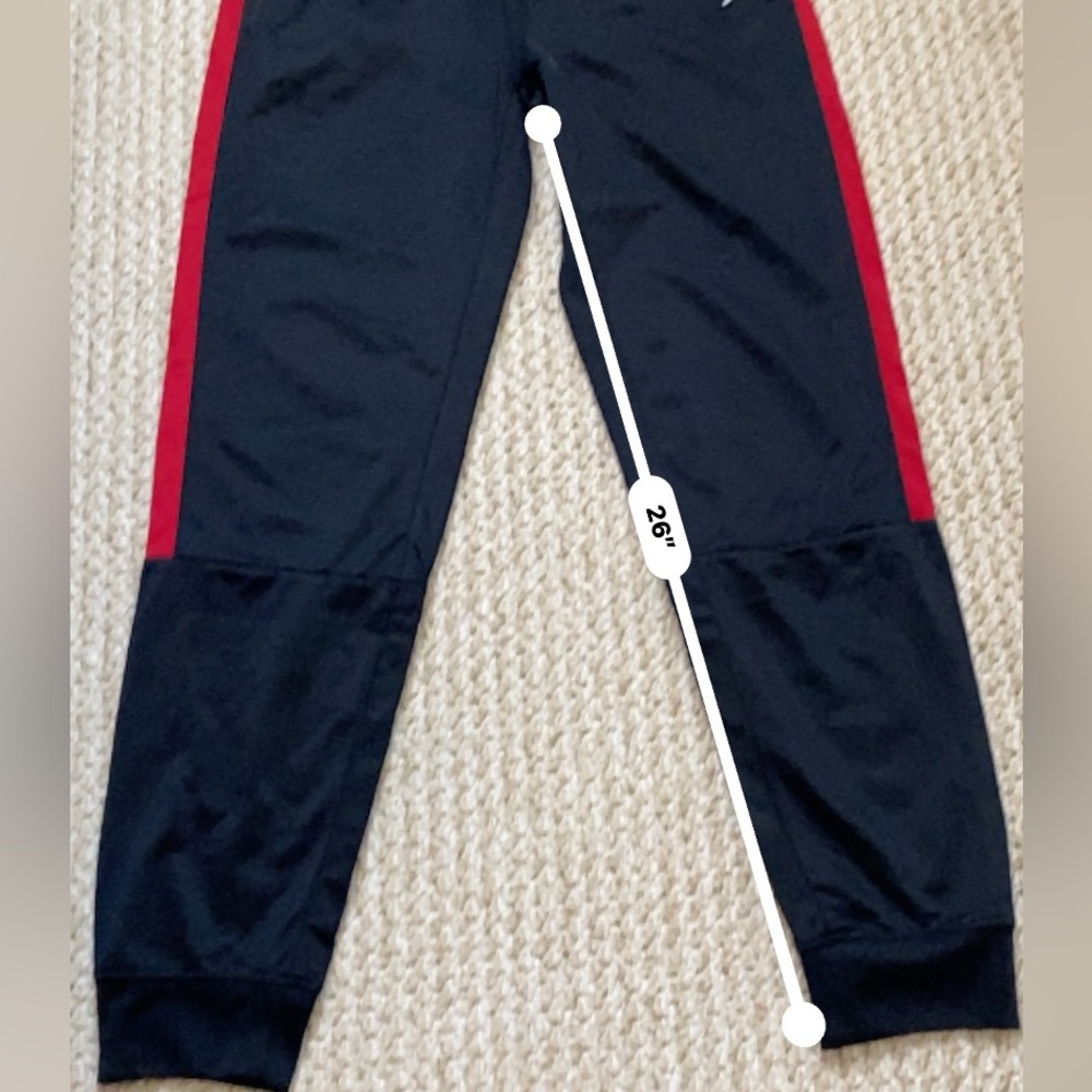 JORDAN | Black Red Jogger Size XL - Picture 8 of 10